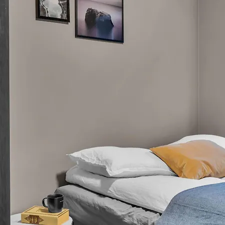 Northstay - The Urban Haven, Free Parking, Sleeps 6 Tromsø