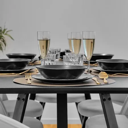 Northstay - The Urban Haven, Free Parking, Sleeps 6 *