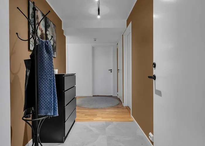 Northstay - The Urban Haven, Free Parking, Sleeps 6 شقة