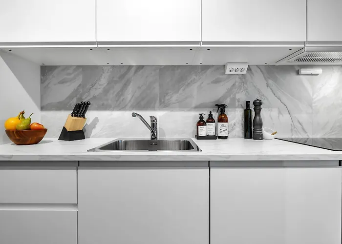 Northstay - The Urban Haven, Free Parking, Sleeps 6 Апартаменты Тромсё