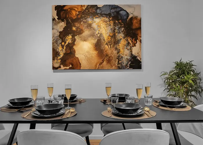Northstay - The Urban Haven, Free Parking, Sleeps 6 ترومسو