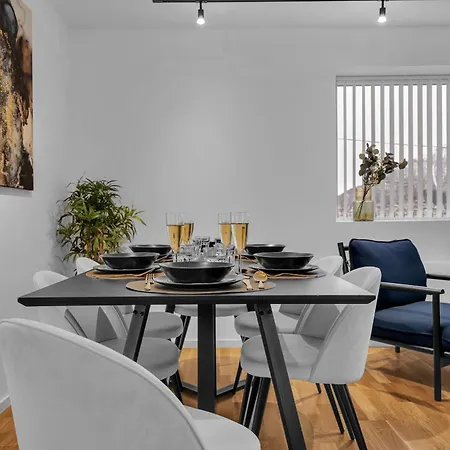 Apartmán Northstay - The Urban Haven, Free Parking, Sleeps 6 Tromsø